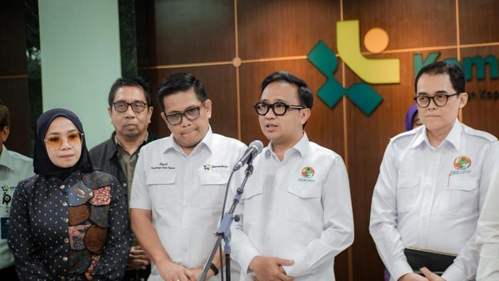 Ketum Dekopin Bambang Haryadi menyerukan agar pemerintah dan perusahaan aplikasi transportasi online memberikan kepemilikan saham kepada para pengemudi. (dok Istimewa)