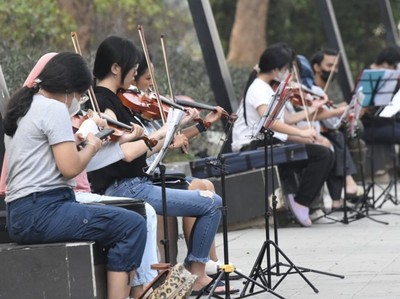 Biola Jakarta Gartentone
