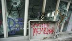 Kondisi Stasiun MRT Istora Mandiri Rusak-Penuh Coretan