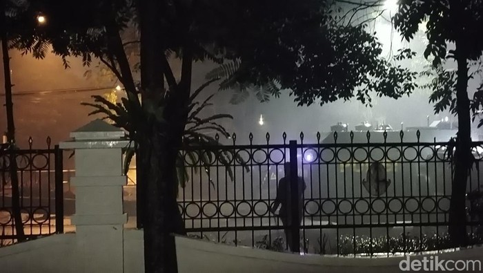 Kondisi terkini di sekitar Jalan Diponegoro, Kota Bandung, Sabtu (30/8/2025) malam.