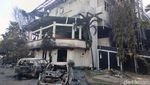 Potret Gedung DPRD Makassar hingga Mobil-mobil Ludes Dibakar Massa Aksi