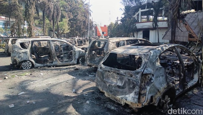 Kondisi Terkini Gedung DPRD Makassar Usai Dibakar Massa Aksi