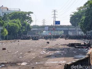 Video: Prajurit TNI Tetap Berjaga di Mako Brimob Kwitang