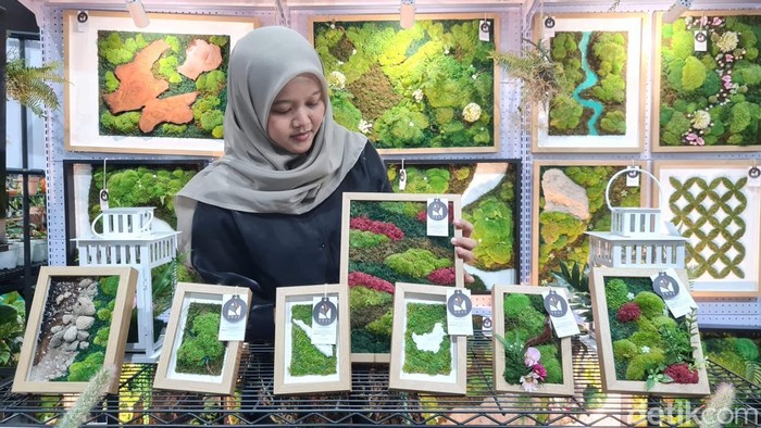 Pameran Variegata dan Kita 2025 hadir di Jakarta dengan ratusan tanaman hias unik dan langka. Ajang ini jadi ruang berkumpul pecinta tanaman hingga pelaku industri.