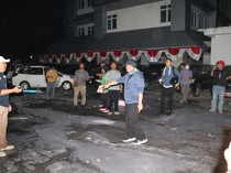 Video: 3 Mobil ASN di Kantor Gubernur Jateng Terbakar saat Demo Ricuh