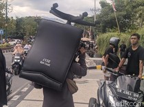 Gedung DPRD NTB yang Dibakar Dijarah, Kursi hingga Printer Dipikul