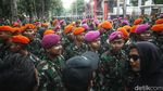 Sempat Memanas, TNI Ikut Redam Massa di Mako Brimob Kwitang