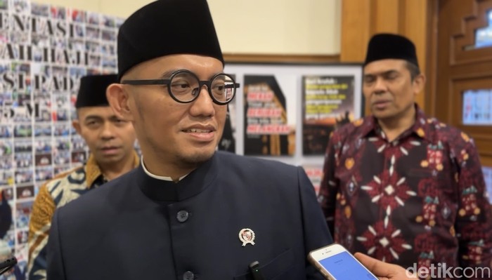 Wakil Kepala Badan Penyelenggara Haji (BPH) RI, Dahnil Anzar Simanjuntak. (Jeka Kampai/detikSumut)
