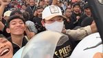 Potret Denny Sumargo Ikut Demo di DPR RI
