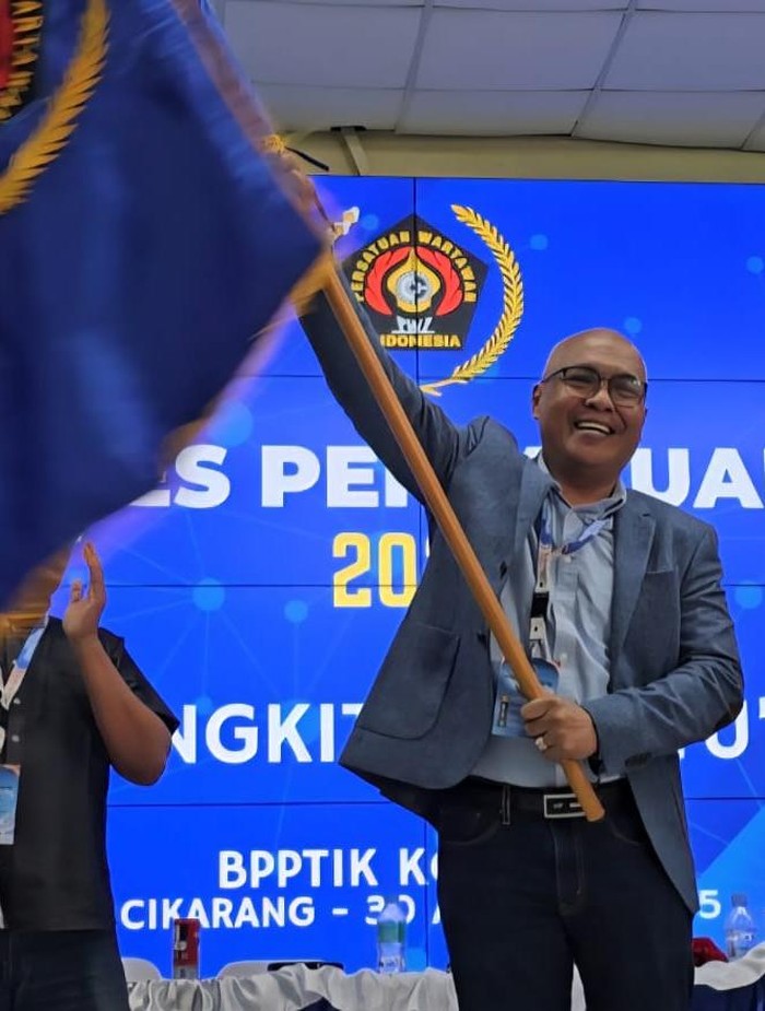 Direktur Utama LKBN ANTARA, Akhmad Munir, resmi terpilih sebagai Ketua Umum Persatuan Wartawan Indonesia Pusat periode 2025-2030. (Dok. Istimewa)