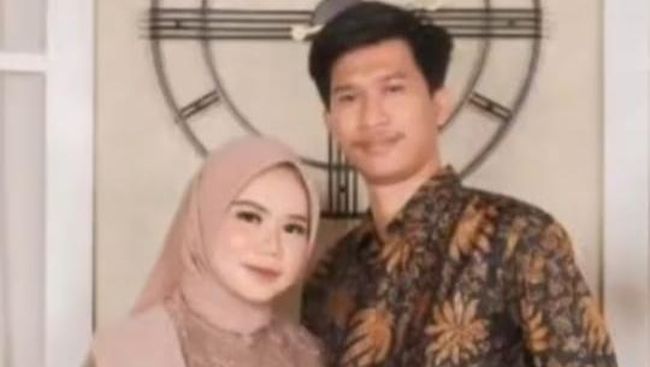 Mashinada uch jinsiy aloqa video Mening mushukim ogriyapti, menga yordam bering, doktor.