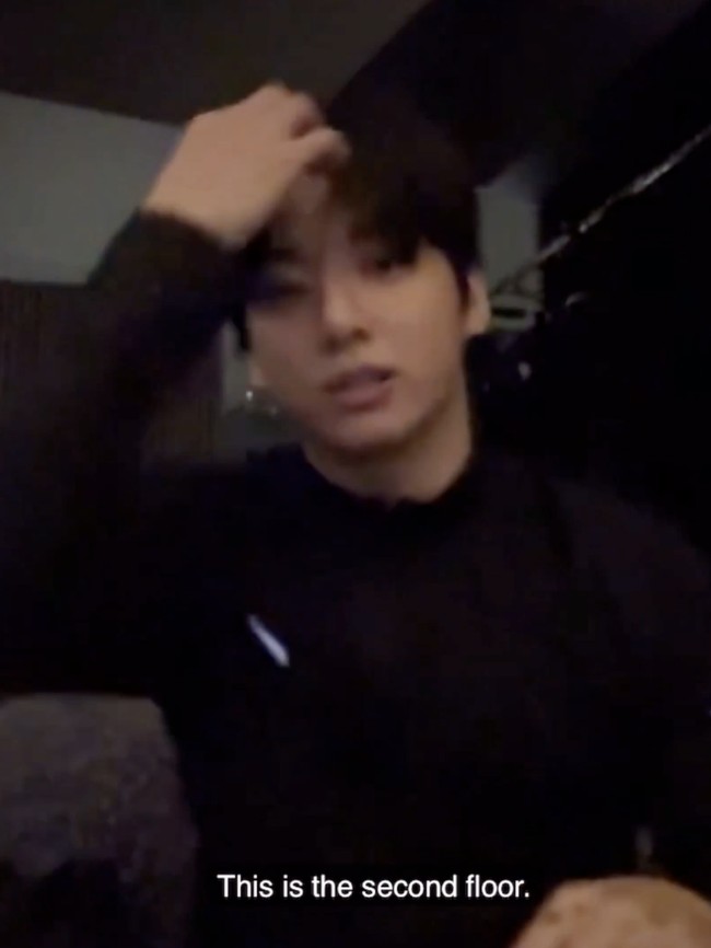 7 Potret Rumah Jungkook BTS Tampak Aesthetic, Punya Mini Bar dan Gym Pribadi