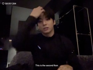 7 Potret Rumah Jungkook BTS Tampak Aesthetic, Punya Mini Bar dan Gym Pribadi