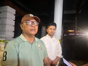 Polisi Buru Pelaku Pembakaran Gedung Grahadi