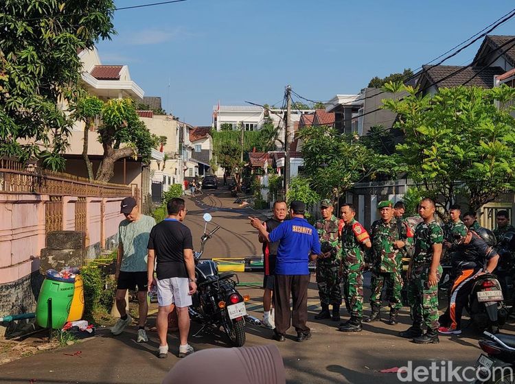 Kawasan Rumah Sri Mulyani Kondusif Pagi Ini, TNI Siaga