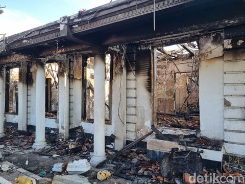 Gedung Grahadi setelah Terbakar pada Aksi 30 Agustus 2025