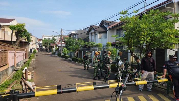 Kondisi rumah Sri Mulyani Situasi rumah Menkeu Sri Mulyani usai dijarah