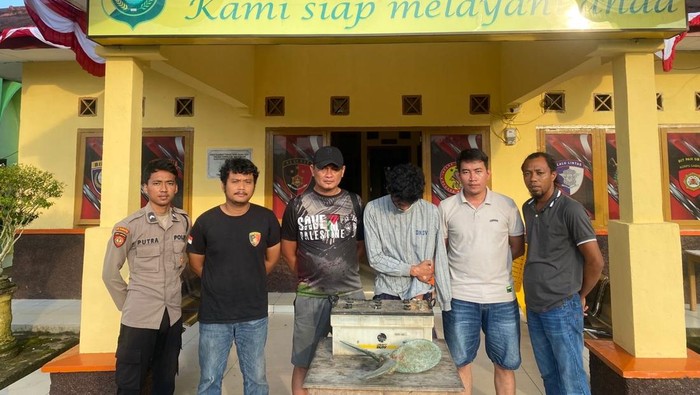 Pelaku di Mapolsek Tempilang.