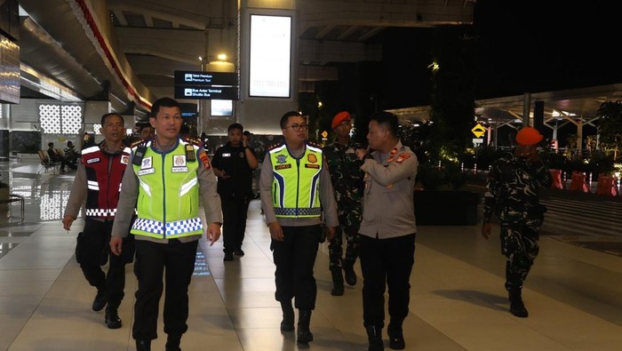 Polres Bandara Soetta dan TNI gelar patroli skala besar