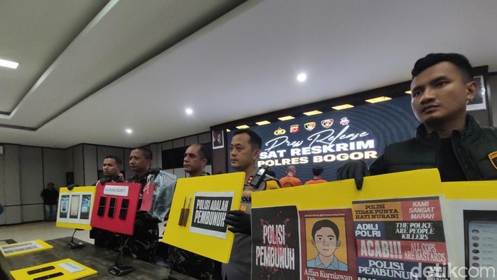 Polres Bogor menggagalkan rencana penyerangan Mako Satlat Brimob Cikeas.