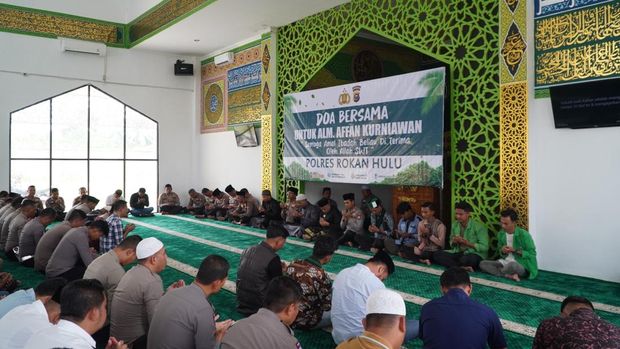 Polres Rohul menggelar angan berbareng untuk Affan Kurniawan, Sabtu (30/8/2025).