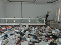 Polisi Buru Para Penjarah Rumah Uya Kuya, 13 Orang Diamankan