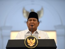 Prabowo Batal ke Makassar Temui Keluarga Korban Gedung DPRD Dibakar Massa