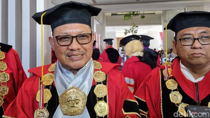 Rektor Untag Surabaya, Prof Mulyanto Nugroho