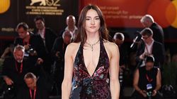 Shailene Woodley Anggun Banget di Venice