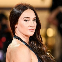 Shailene Woodley Anggun Banget di Venice