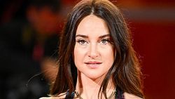Shailene Woodley Anggun Banget di Venice