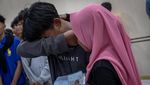 Tangis Anak di Bawah Umur Terlibat Demo Saat Bebas dari Polda Jateng