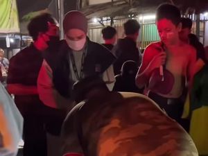 Video: Cerita Zaskia Adya Mecca Jadi Relawan Medis Saat Demo di Kwitang