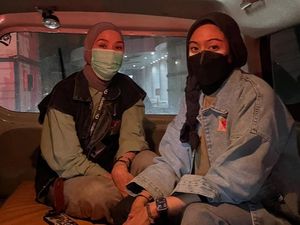 POV Zaskia Adya Mecca Jadi Relawan Medis di Tengah Aksi Massa Kwitang