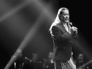 Profil Lengkap Acil Bimbo, Legenda Balada Indonesia dan Tokoh Sunda Panutan