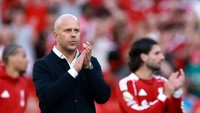 Kata-kata Slot usai Dipecat Liverpool