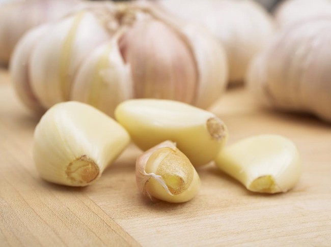 cloves of garlic