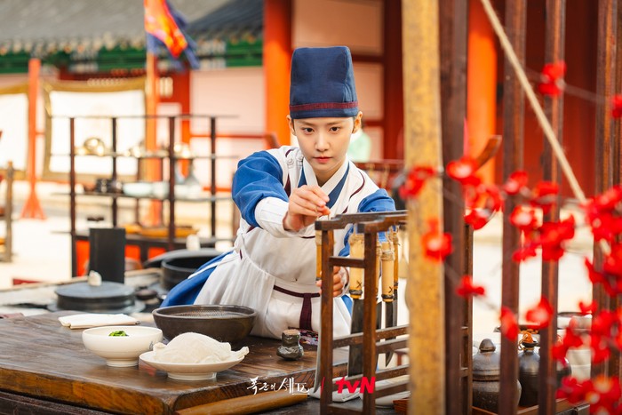 Adegan dalam drama Korea tvN 'Bon Appétit, Your Majesty'.