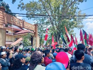 Demo di Dompu Berlangsung Damai, Kapolres Apresiasi Massa yang Tertib