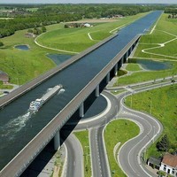 Infrastruktur yang dibangun dengan baik berikut ini membuat yang melihatnya ikut berdecak kagum. Bagus sekali.