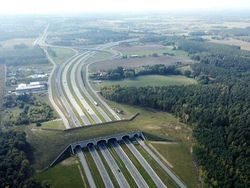 Foto Infrastruktur Brilian dan Indah Dilihat, Cantiknya!