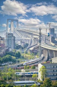 Infrastruktur yang dibangun dengan baik berikut ini membuat yang melihatnya ikut berdecak kagum. Bagus sekali.