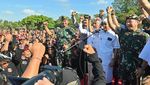 Ribuan Pecalang Bali Gelar Apel Akbar, Siap Jaga Keamanan Pulau Dewata