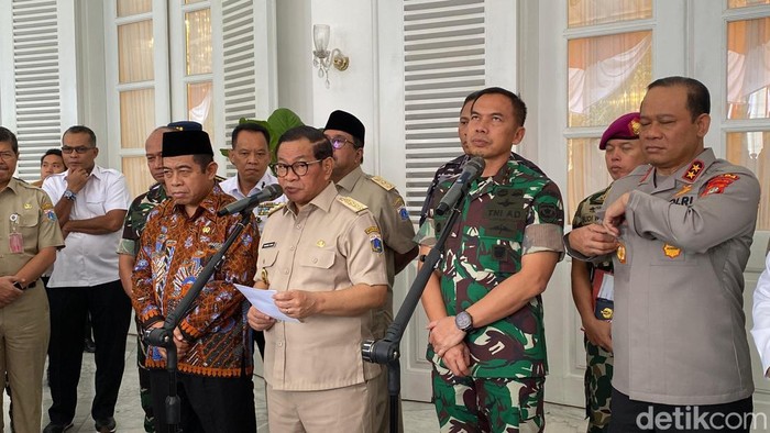 Gubernur DKI Jakarta Pramono Anung mengungkapkan ada 716 orang yang menjadi korban akibat unjuk rasa yang terjadi dalam beberapa hari terakhir di Ibu Kota. (B Belia/detikcom)