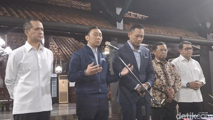 Ketua fraksi Partai Demokrat Edhie Baskoro Yudhoyono atau Ibas