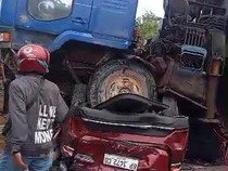 Kabur Usai Tabrak Mobil dan Motor, Sopir Truk Maut di Batam Menyerahkan Diri