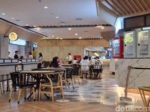 Dolar AS Ngamuk, Orang Kantoran Mulai Tinggalkan Mal dan Bawa Bekal