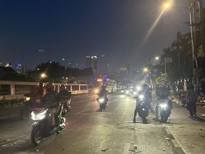 Massa Aksi Depan Gedung DPR Bubar, Lalin Gatot Subroto Arah Slipi Lancar