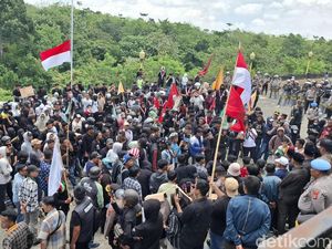Massa di Lubuklinggau Bakal Kembali Jika Tuntutan Tak Ditanggapi DPRD