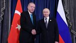 Momen Hangat, Putin-Erdogan Jabat Tangan di KTT SCO Tianjin